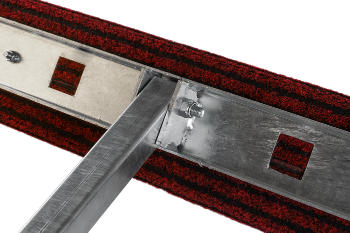 UNITRAILER flat side support, length 59 cm, height 8 cm, for a boat trailer